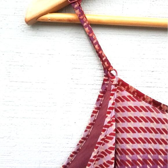 CAbi | Maroon Tank Top Geometric Print Small - Picture 4 of 7